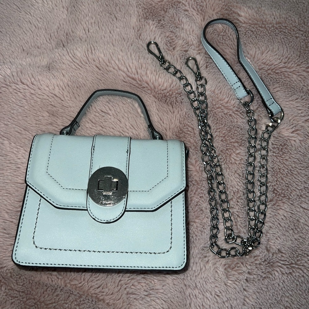 Steve Madden baby blue purse